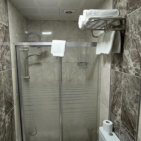 Kosk Hotel *