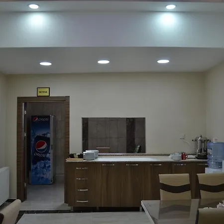 Kosk Hotel *